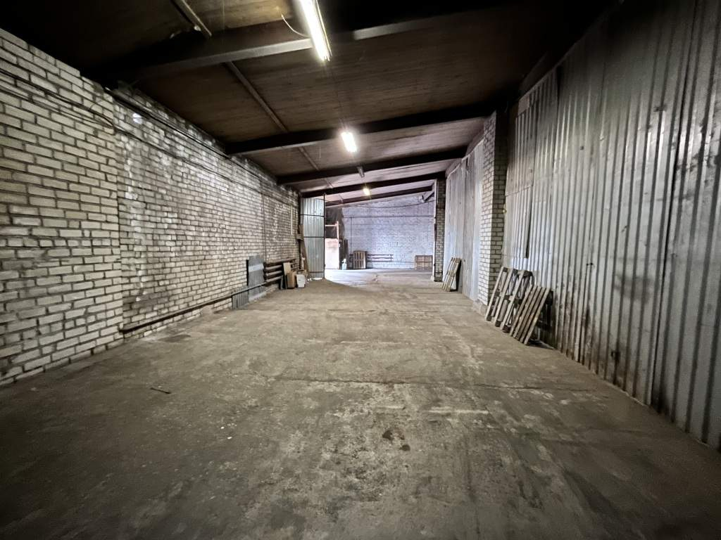 Сдам в аренду склад 348 м.кв.