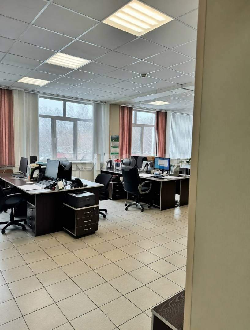 Продам помещение свободного назначения 3393 м.кв.