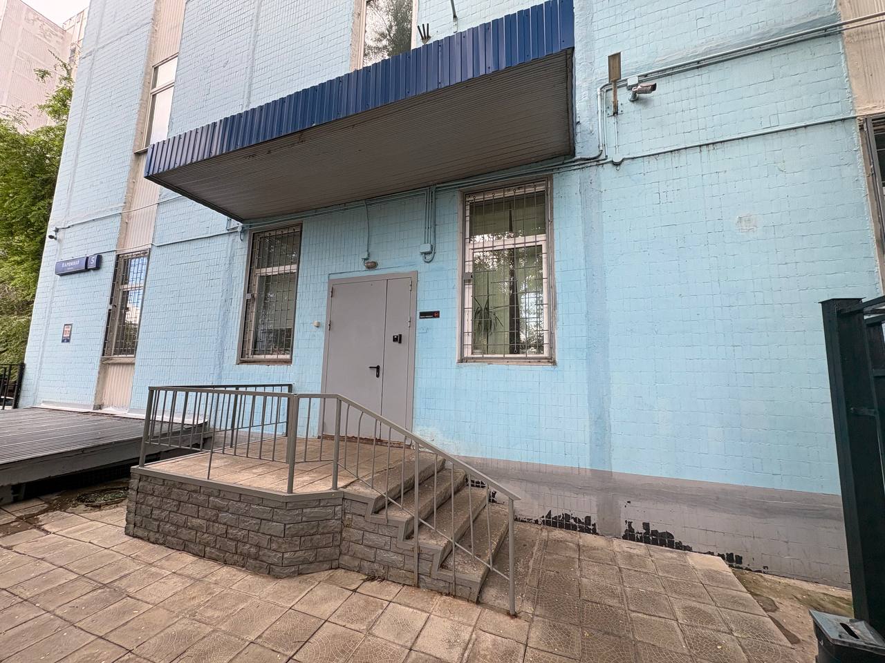 Сдам в аренду помещение свободного назначения 645.2 м.кв.