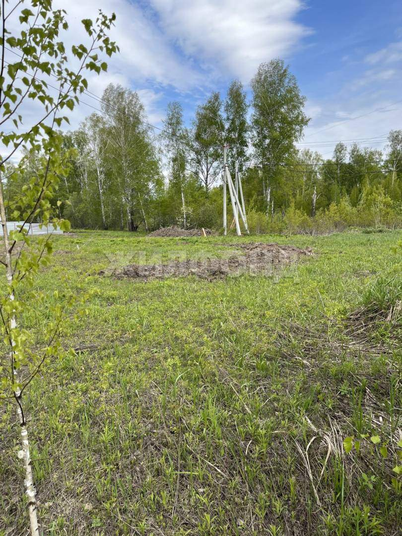 Продам земельный участок 2000 м.кв.