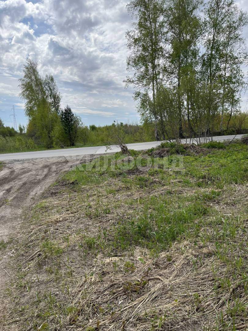 Продам земельный участок 2000 м.кв.