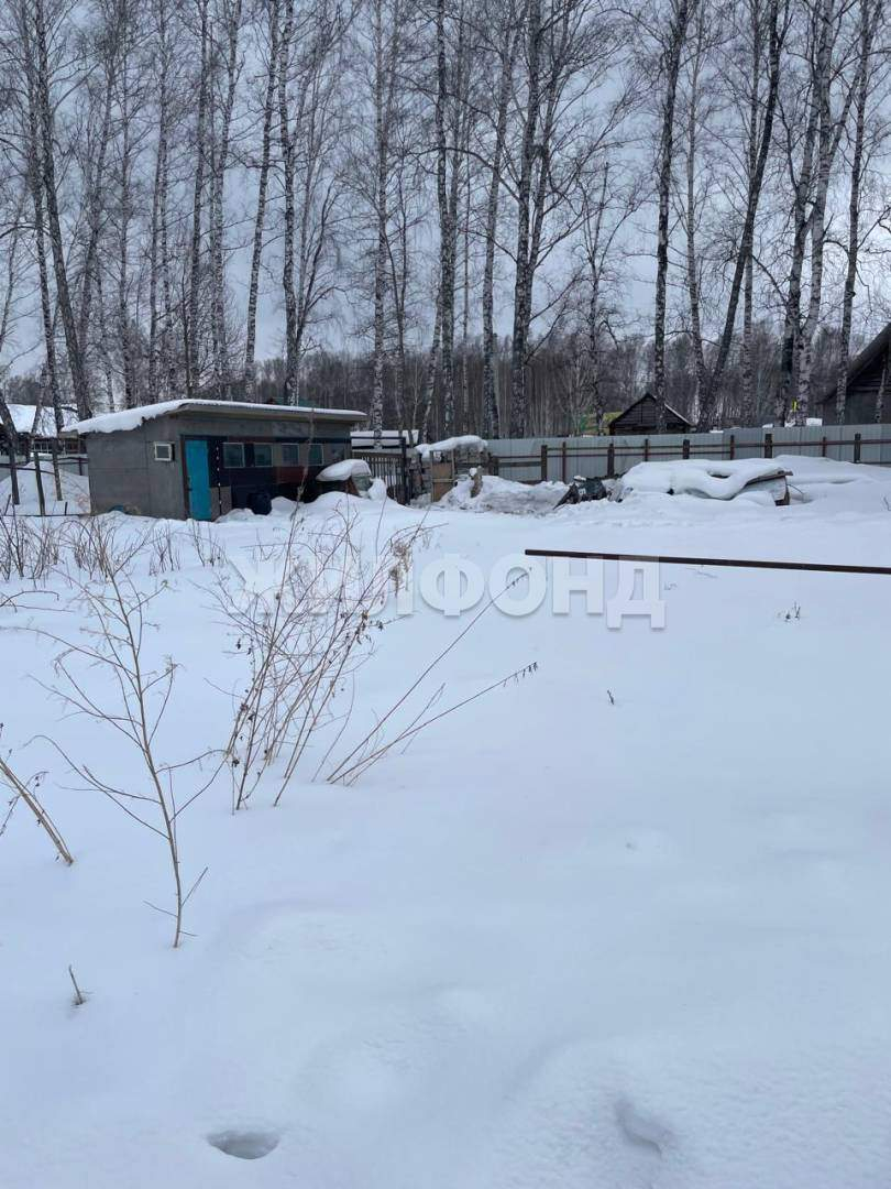 Продам земельный участок 596 м.кв.