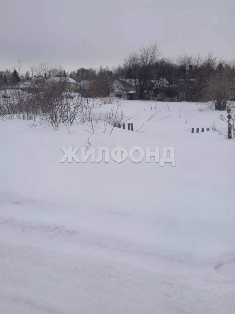 Продам земельный участок 900 м.кв.