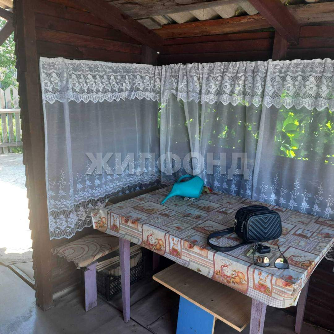 Продам земельный участок 400 м.кв.