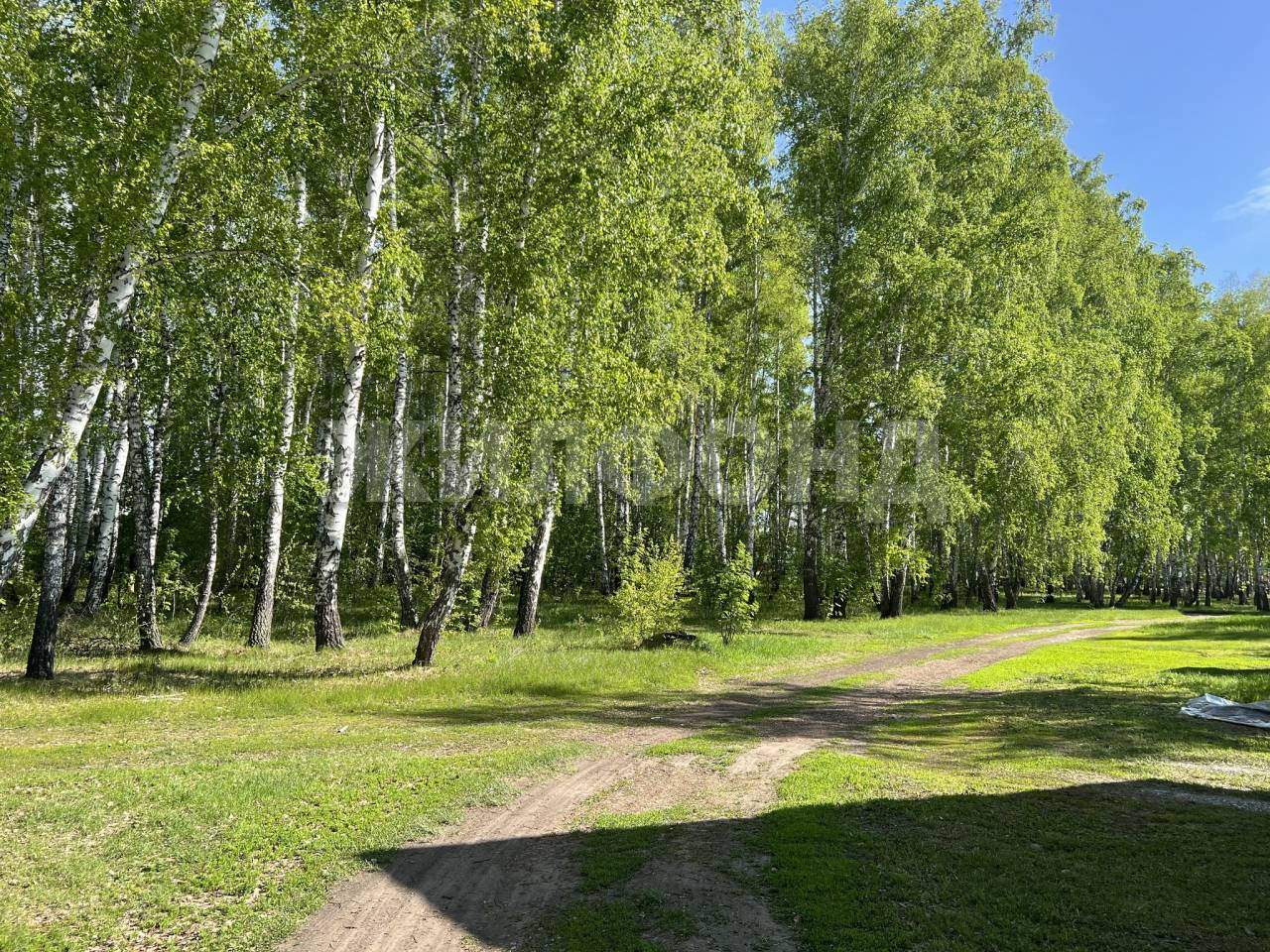 Продам земельный участок 721 м.кв.