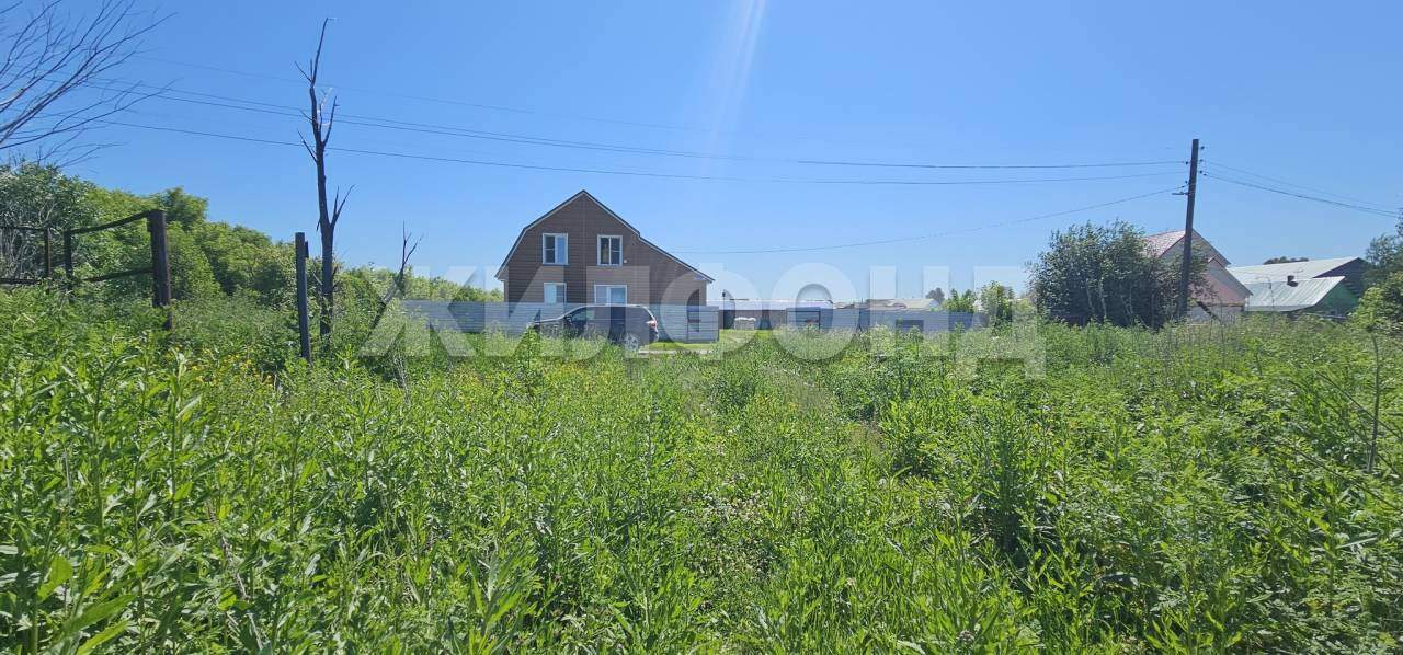 Продам земельный участок 1200 м.кв.