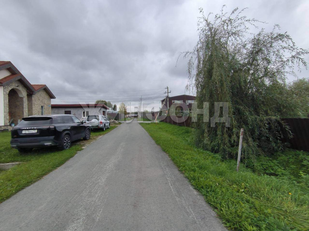 Продам земельный участок 1066 м.кв.