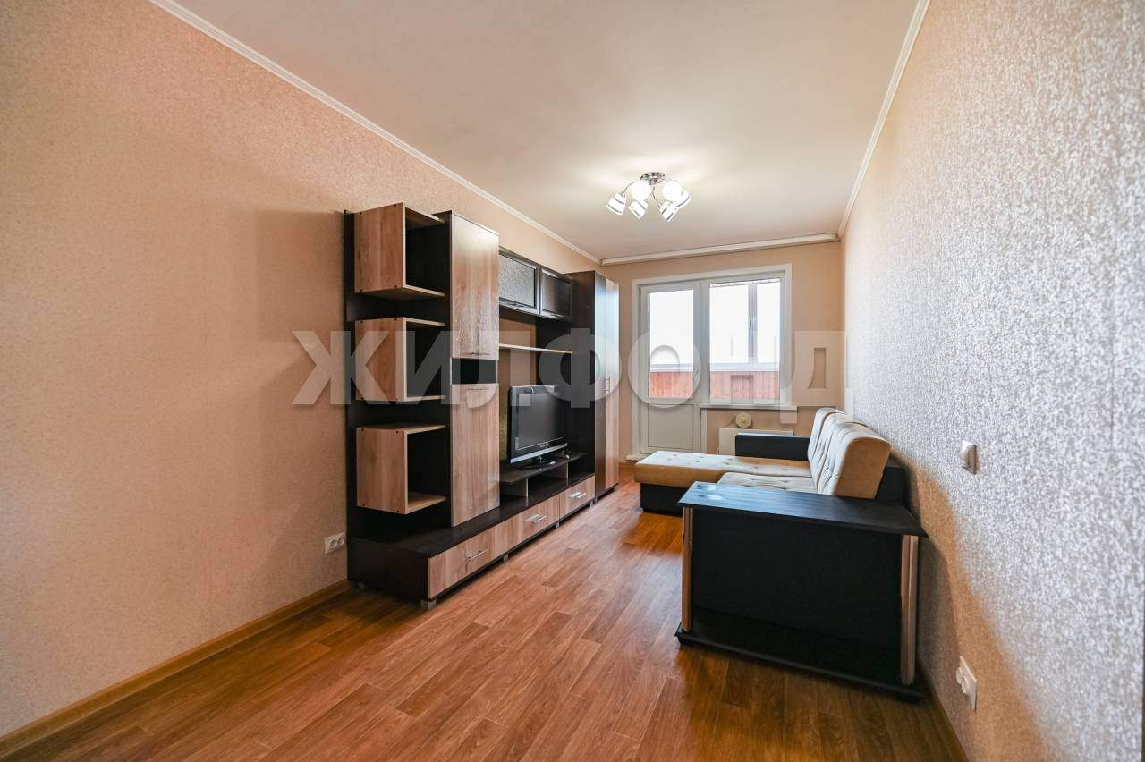 Квартира на продажу в Барнауле, Сергея Ускова улица, 31 фото №1