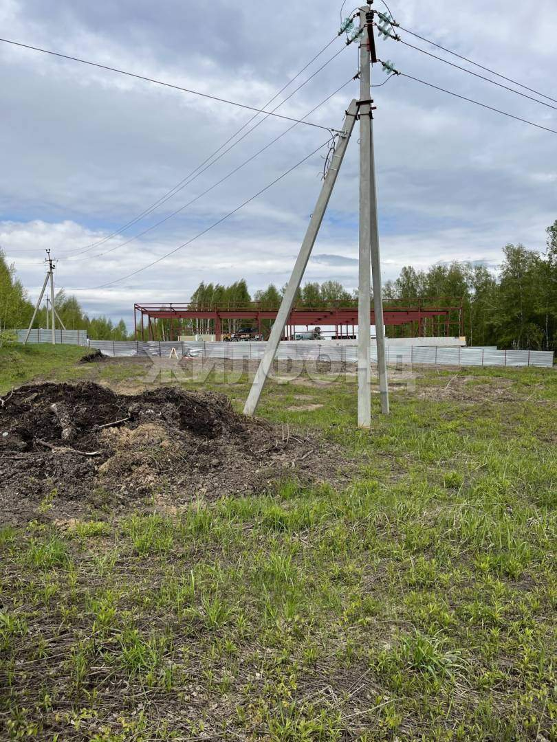 Продам земельный участок 2000 м.кв.