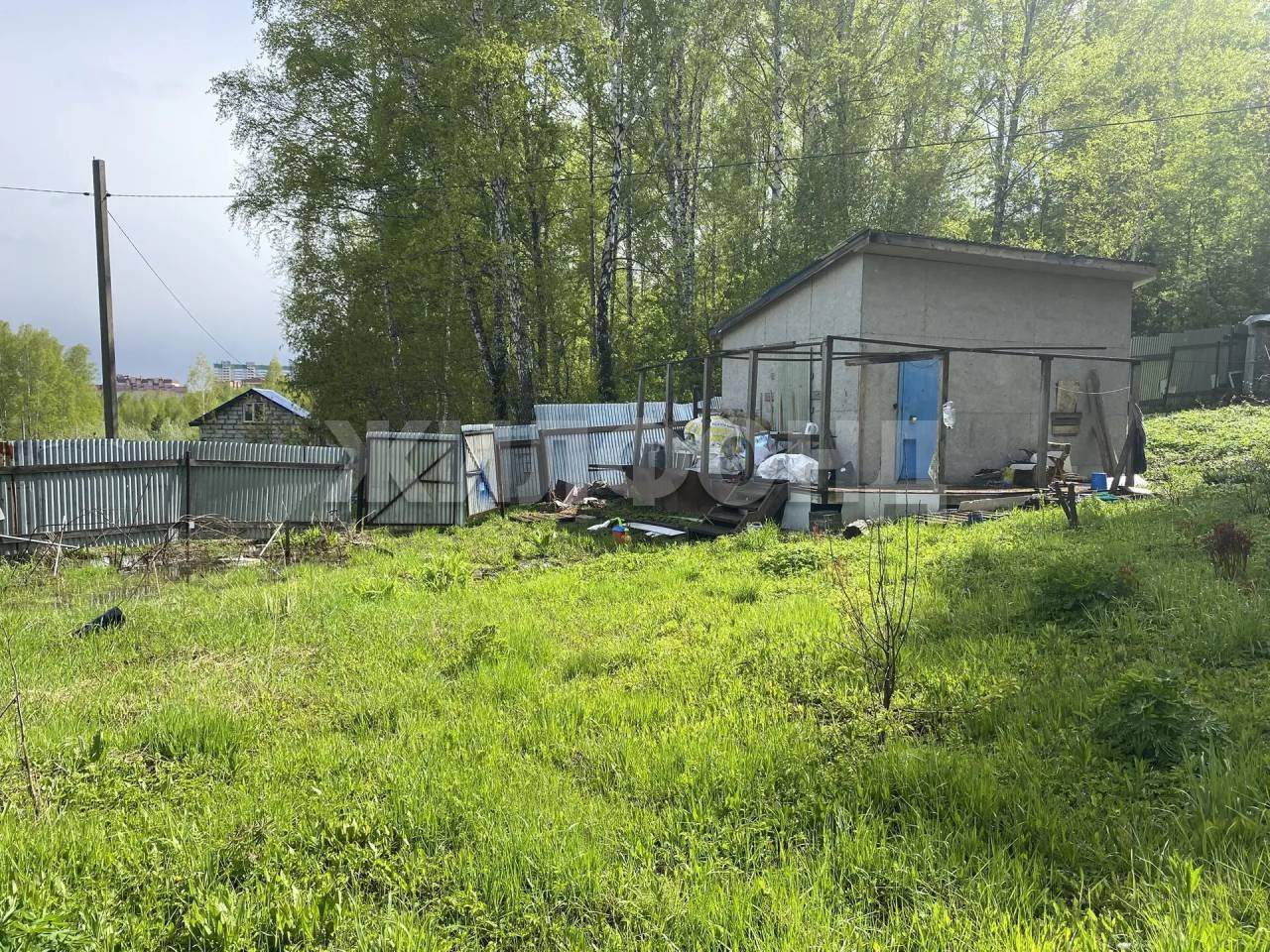 Продам земельный участок 828 м.кв.
