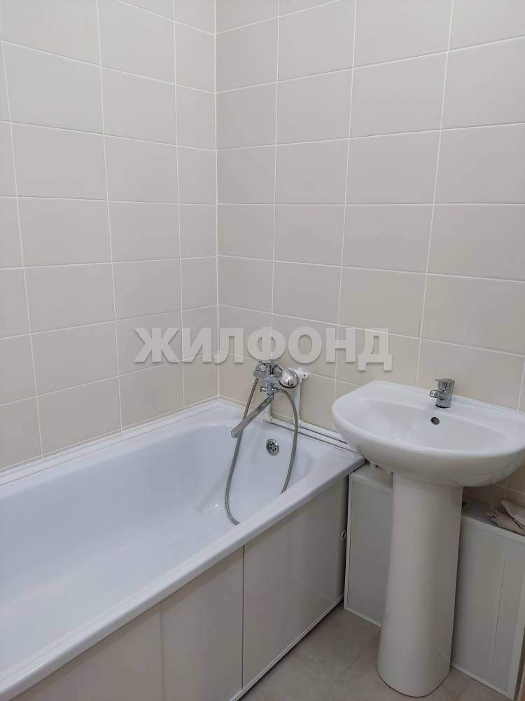 Квартира на продажу в Красноярске, Судостроительная улица, 31а фото №1