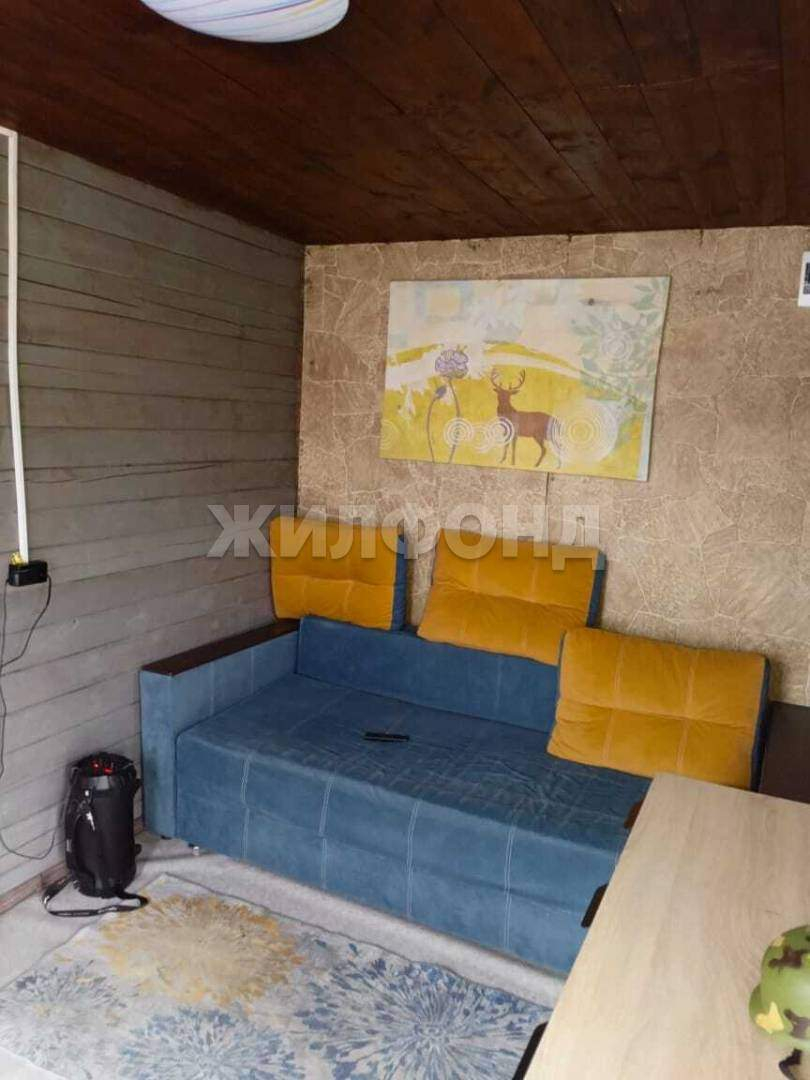Продам земельный участок 640 м.кв.