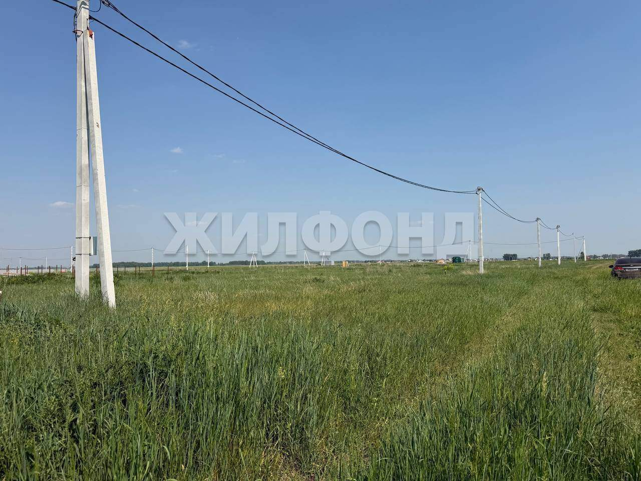 Продам земельный участок 1000 м.кв.