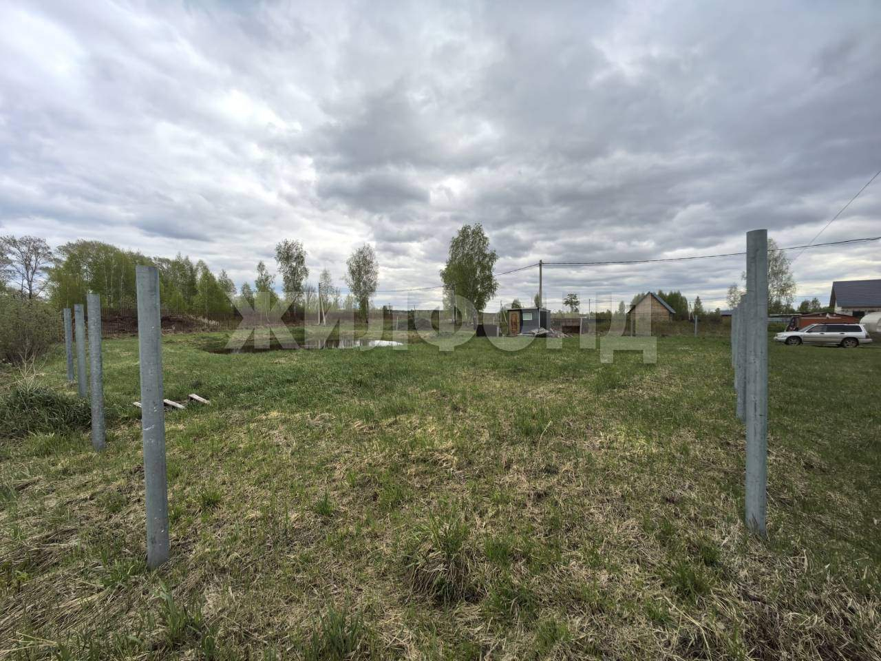 Продам земельный участок 600 м.кв.
