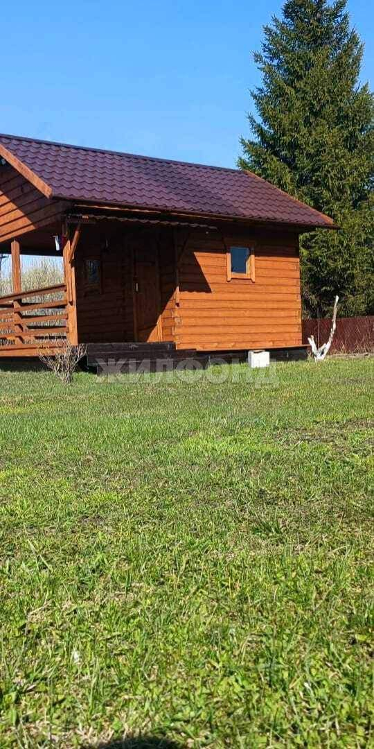 Продам земельный участок 640 м.кв.