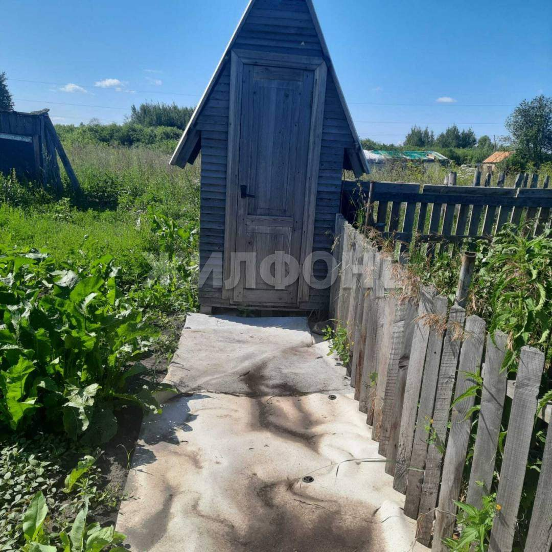Продам земельный участок 400 м.кв.