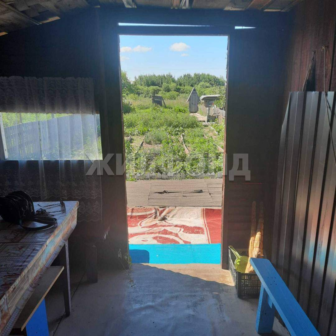 Продам земельный участок 400 м.кв.