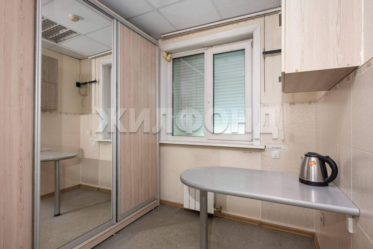 Продам офис 56 м.кв.