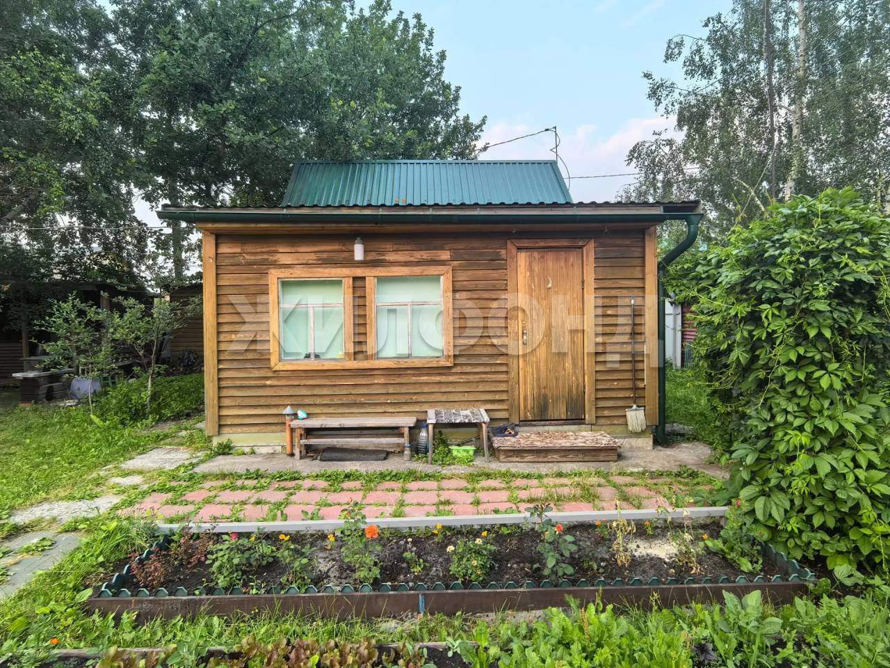Продам земельный участок 627 м.кв.