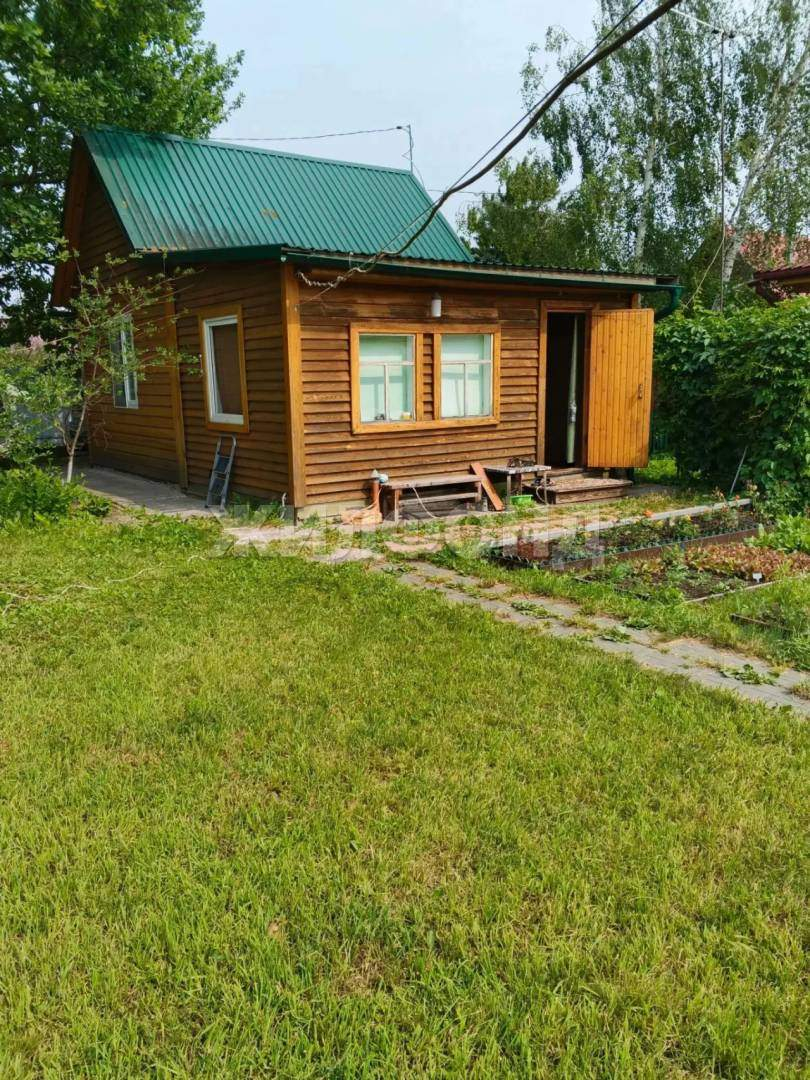 Продам земельный участок 627 м.кв.