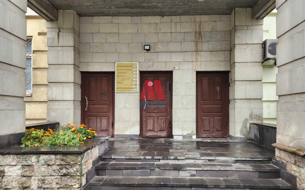 Сдам в аренду офис 12 м.кв.