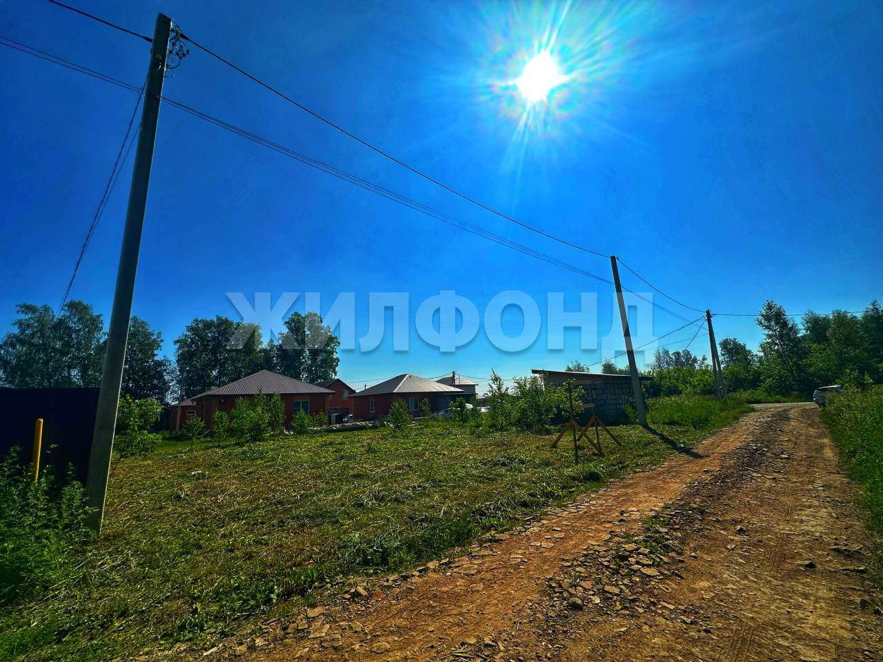 Продам земельный участок 419 м.кв.
