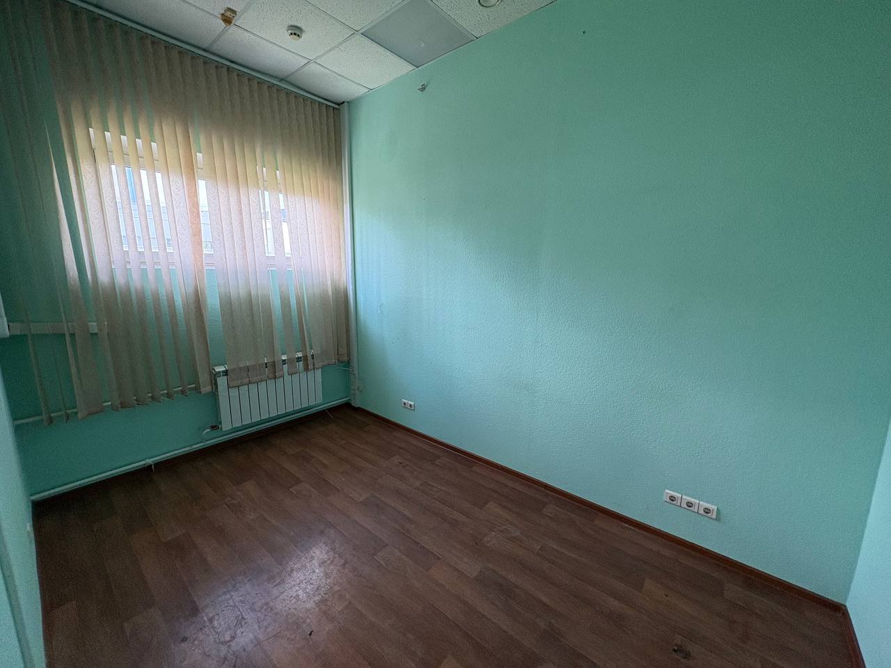 Сдам в аренду офис 64.2 м.кв.