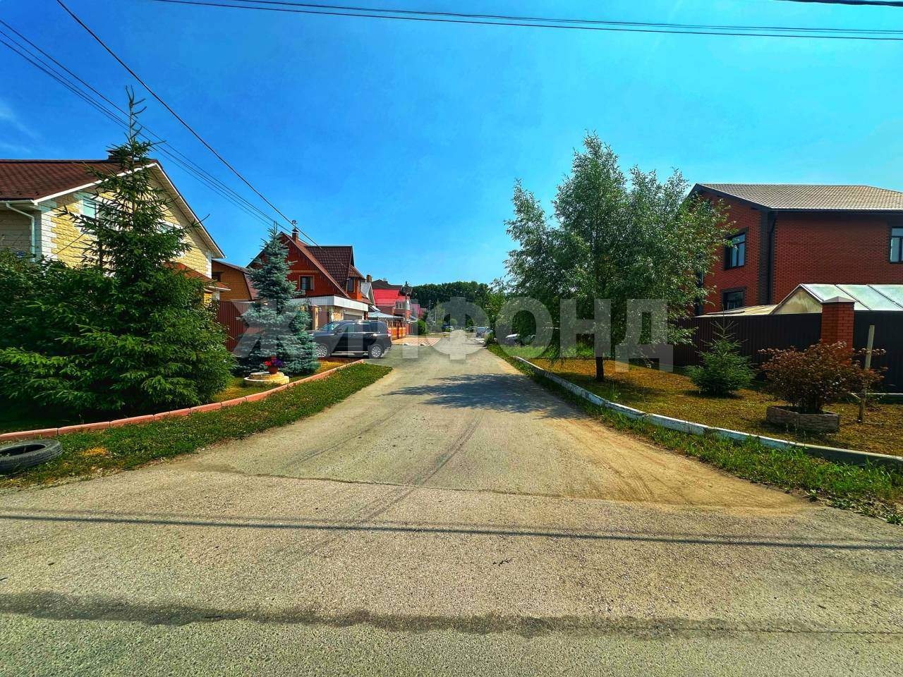 Продам земельный участок 600 м.кв.