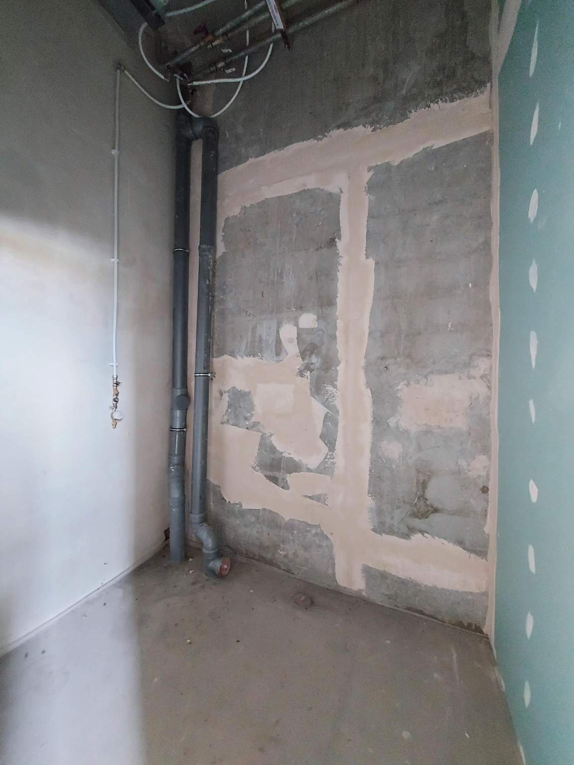 Сдам в аренду магазин 86.6 м.кв.