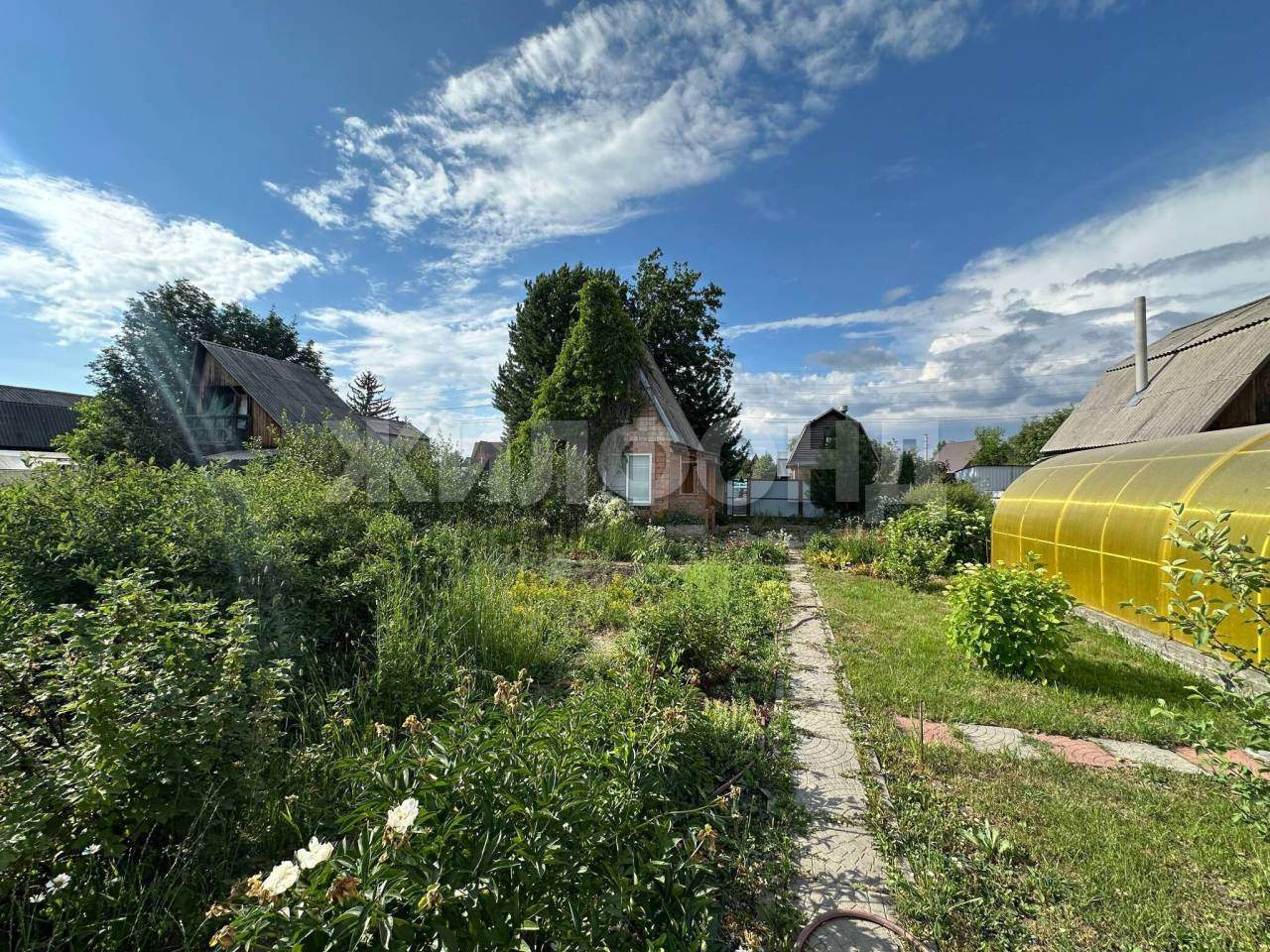 Продам земельный участок 400 м.кв.