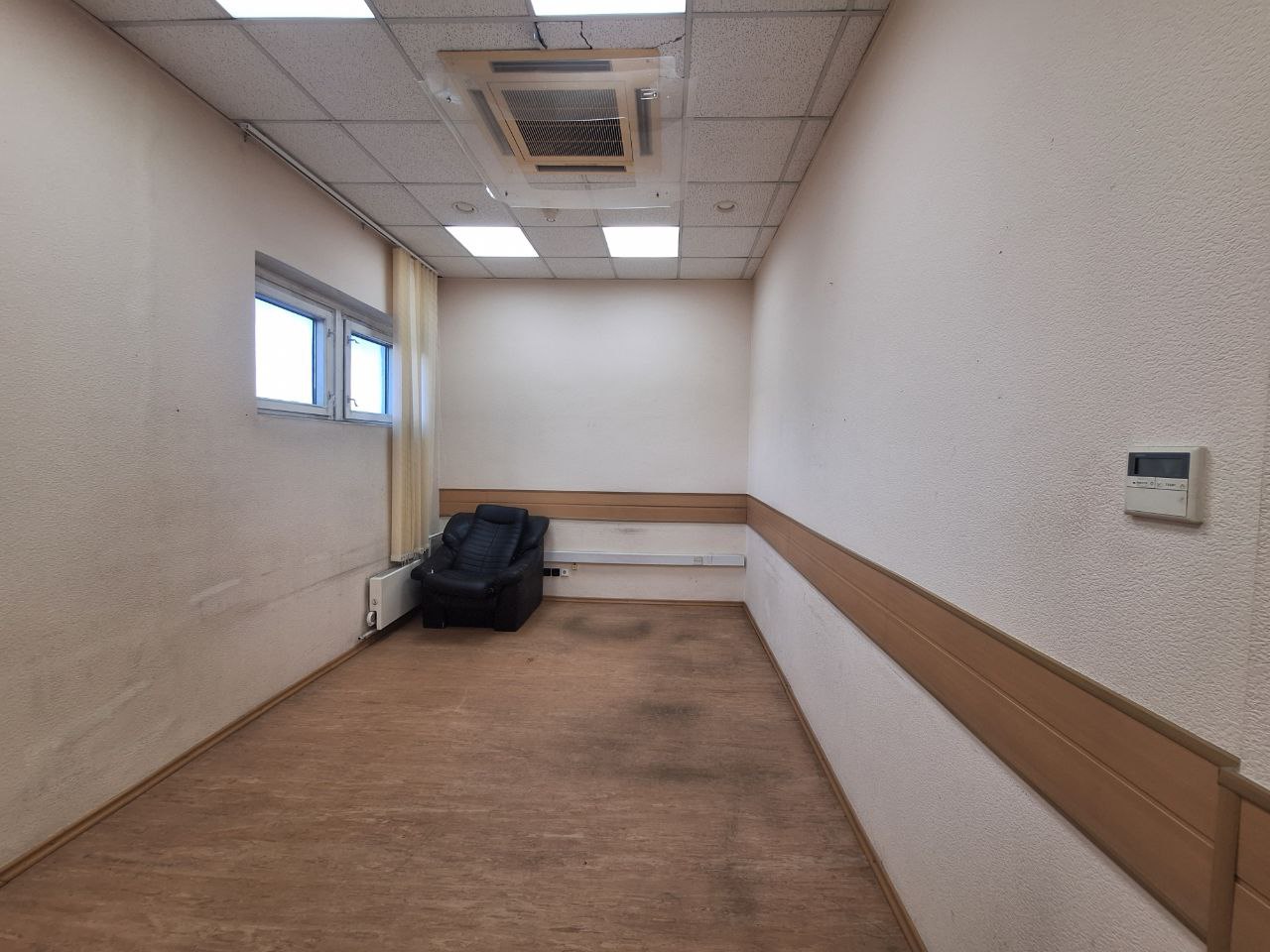 Сдам в аренду офис 20.3 м.кв.