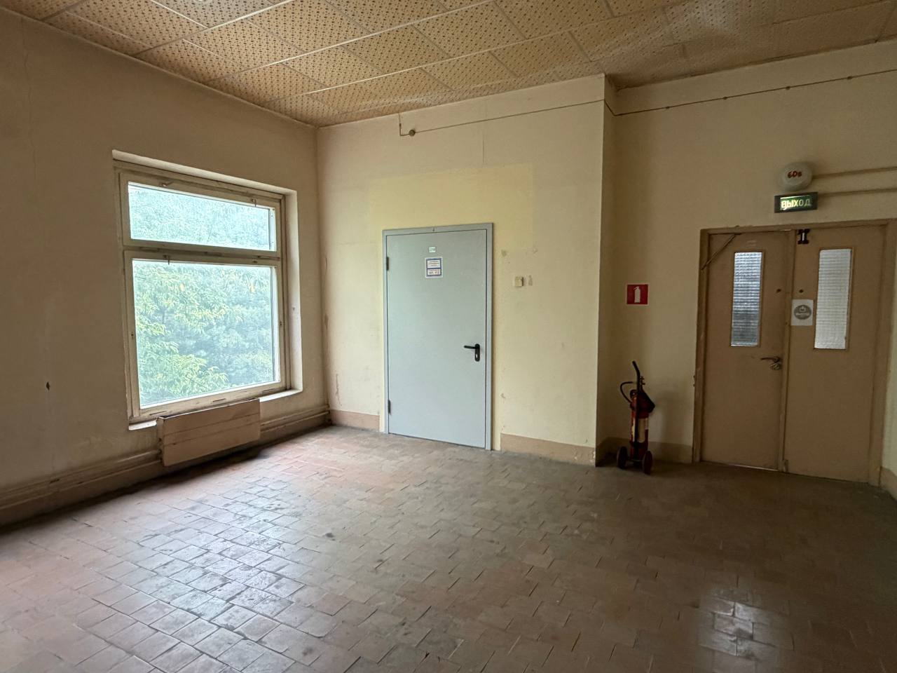 Сдам в аренду офис 39.8 м.кв.