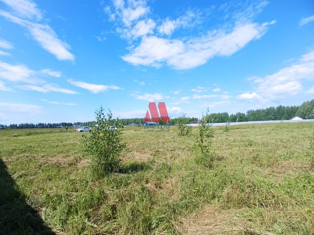 Продам земельный участок 1600 м.кв.