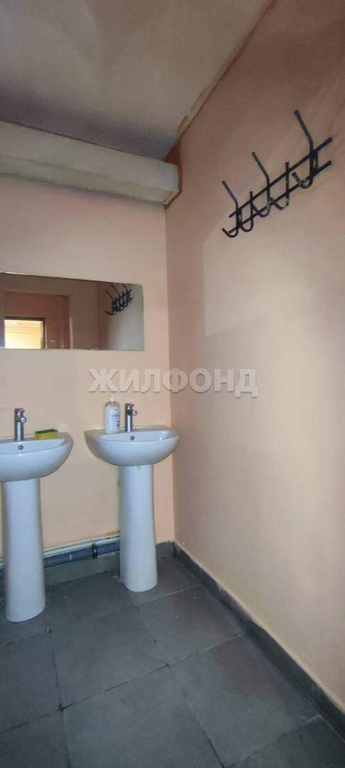 Продам помещение свободного назначения 65 м.кв.
