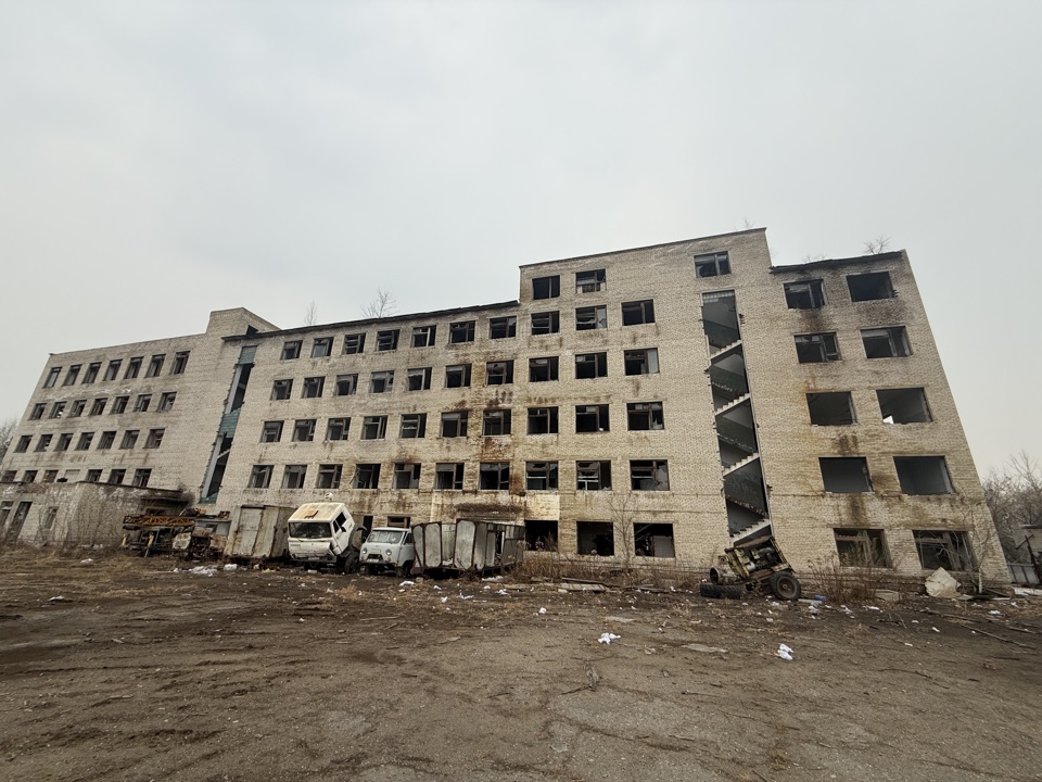 Продам земельный участок 57124 м.кв.