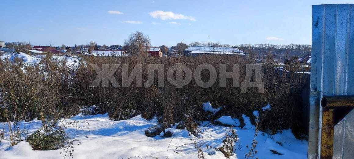 Продам земельный участок 1390 м.кв.