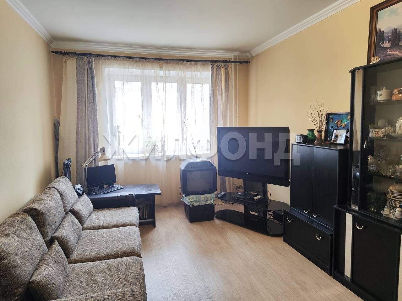 Квартира на продажу в Красноярске, Толстого улица, 21