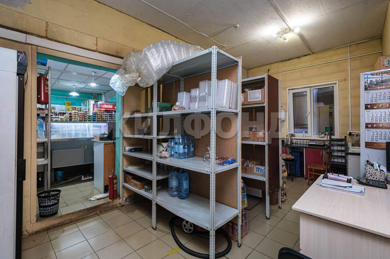 Продам магазин 297 м.кв.