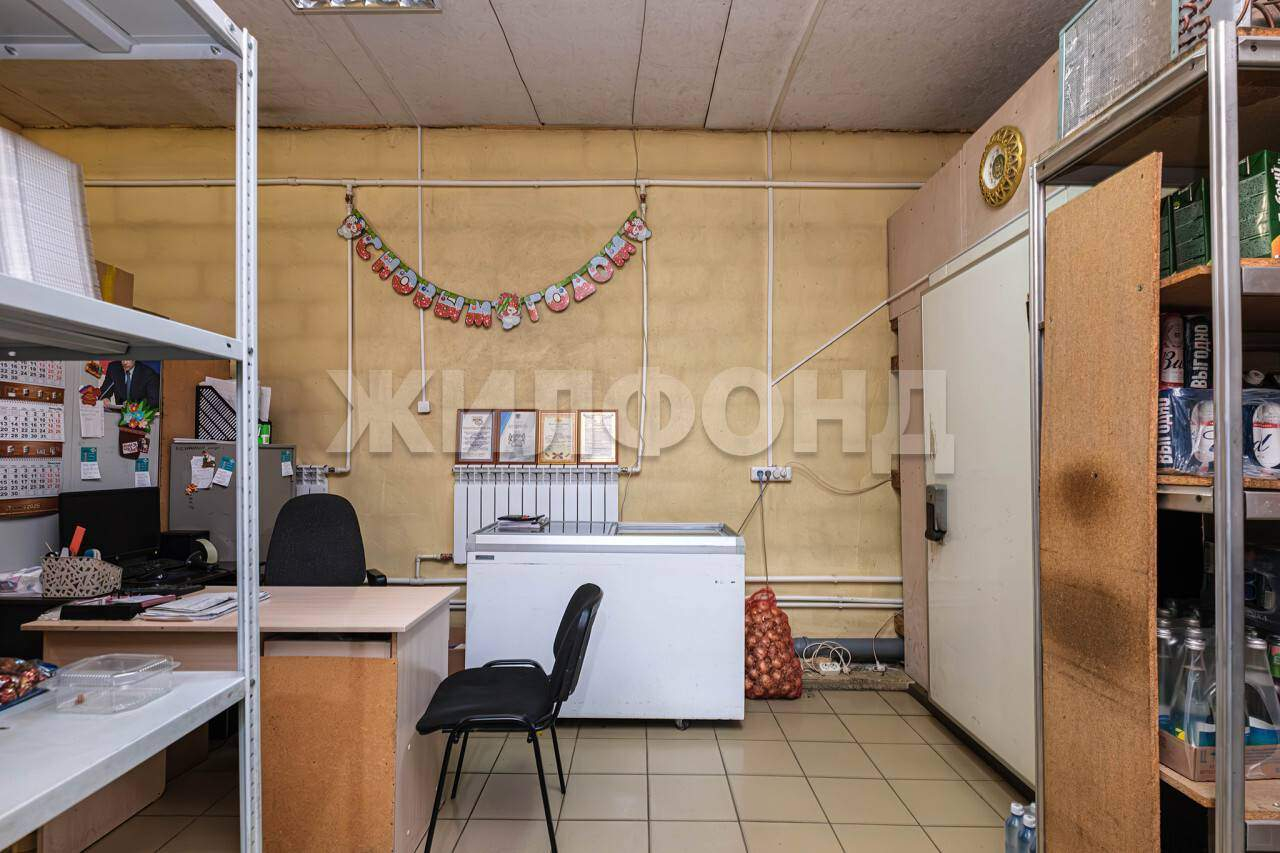 Продам магазин 297 м.кв.