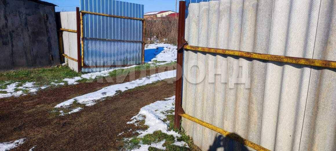 Продам земельный участок 1390 м.кв.