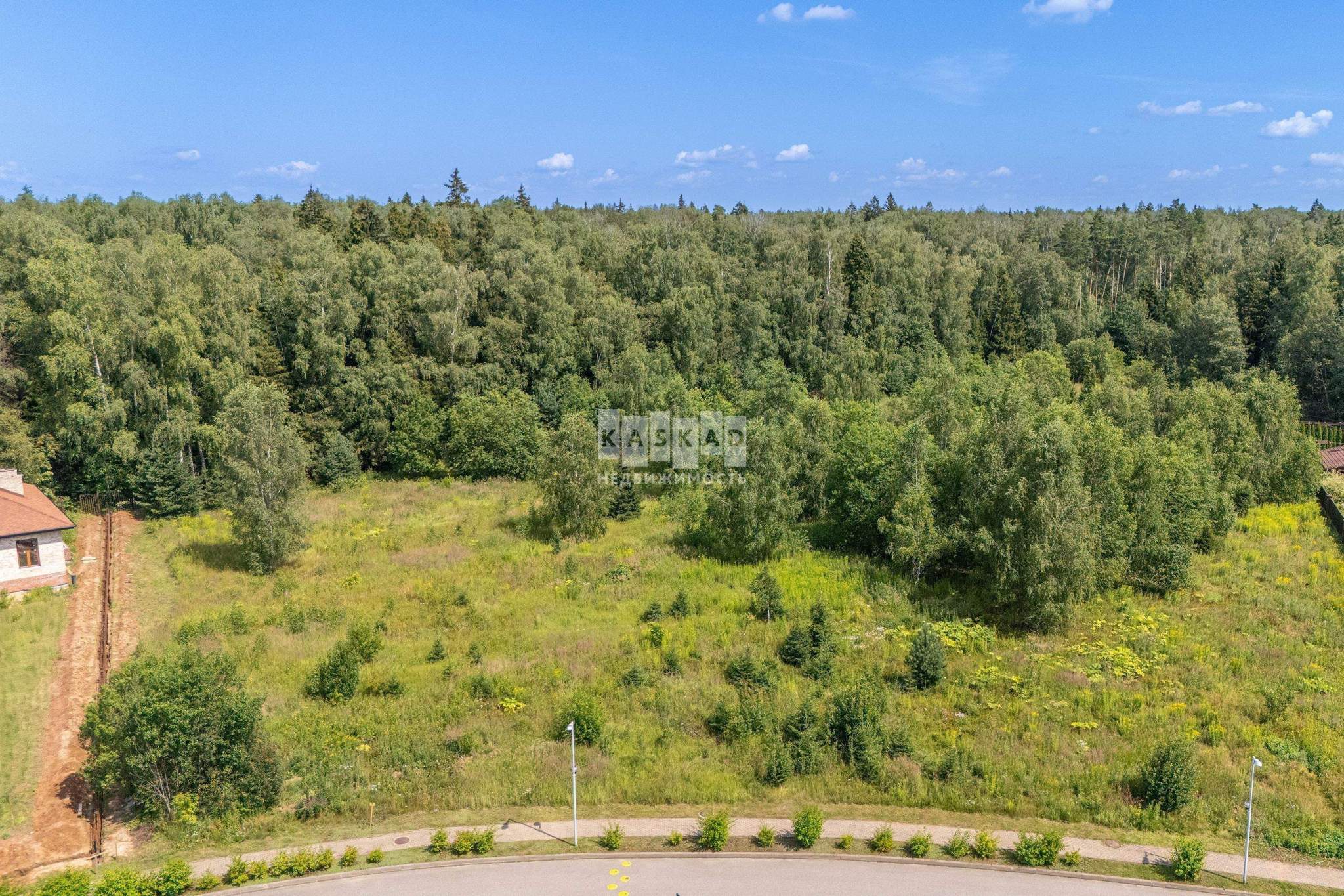 Продам земельный участок 3500 м.кв.