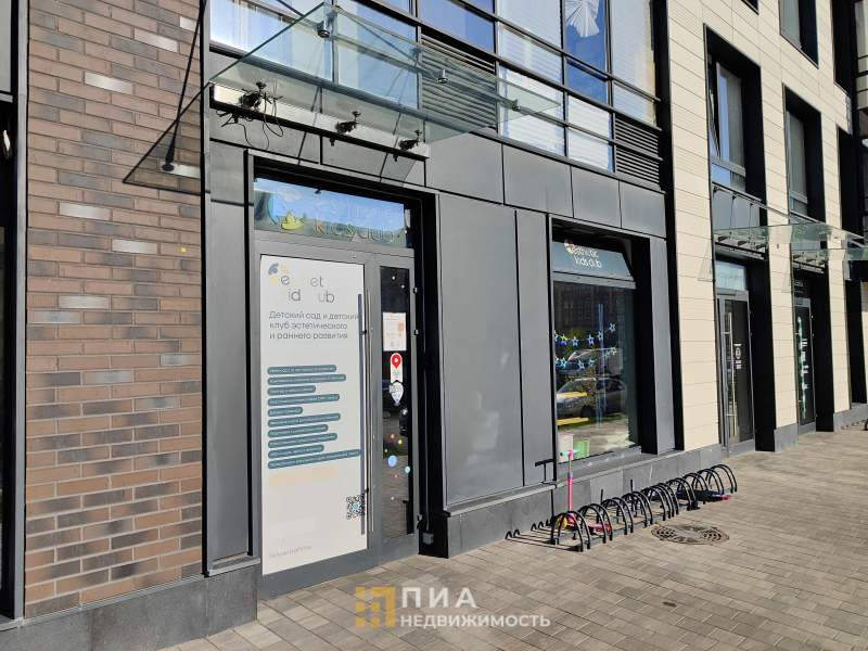 Сдам в аренду магазин 97.3 м.кв.