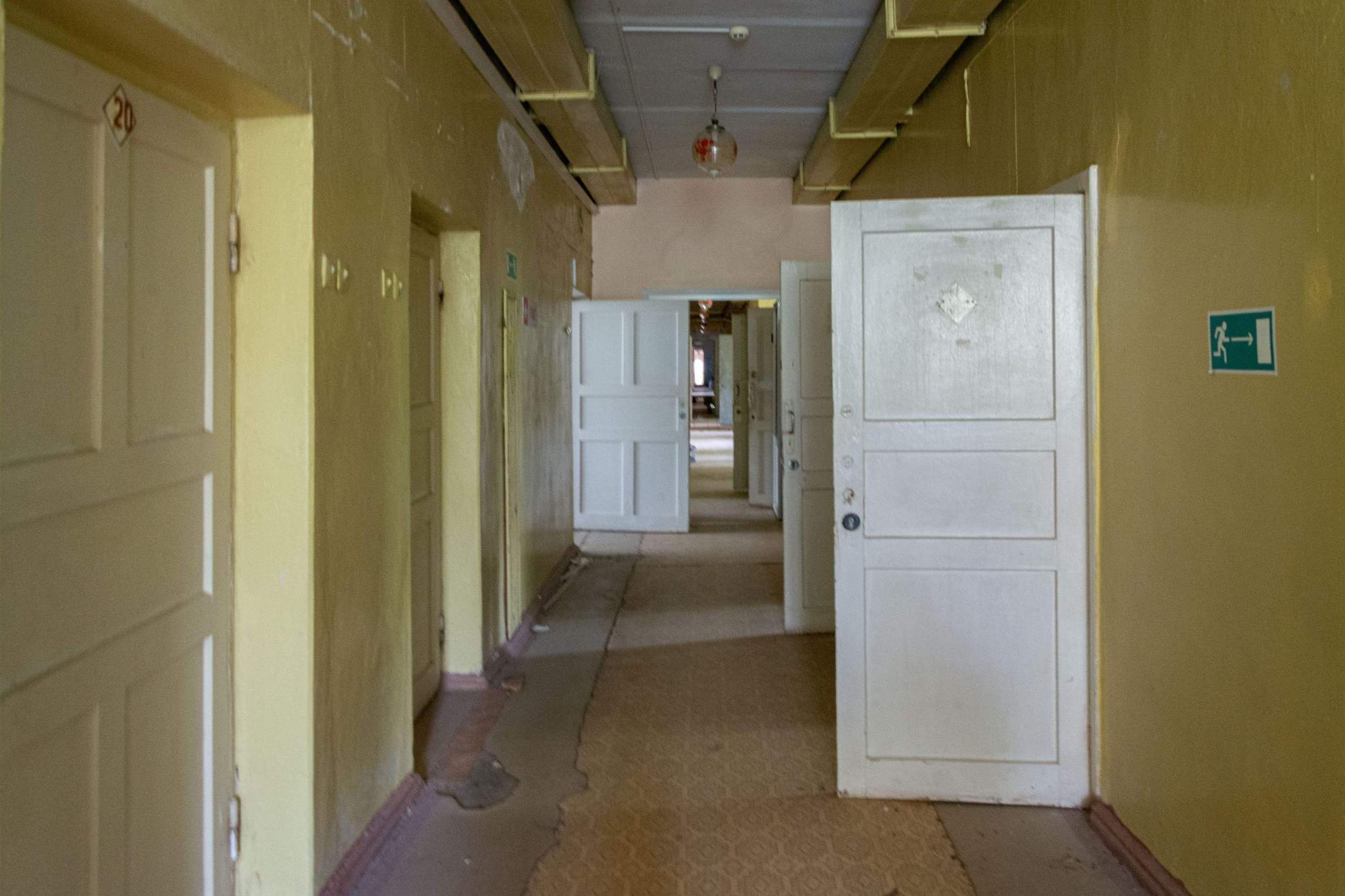 Продам торговое помещение 3024 м.кв.