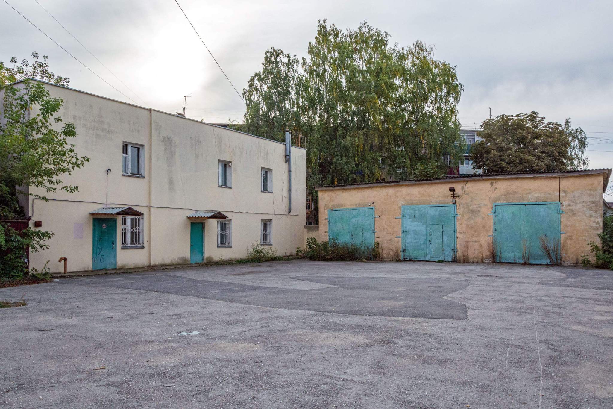 Продам торговое помещение 3024 м.кв.