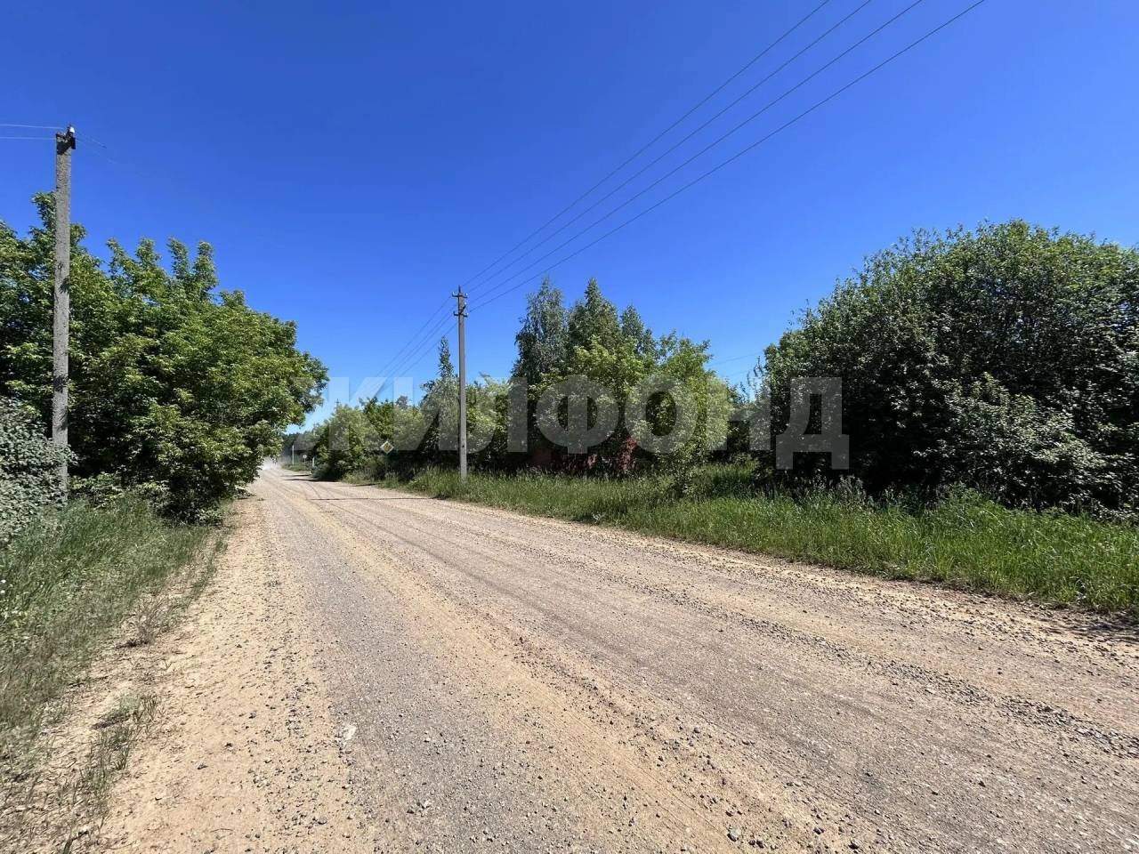 Продам земельный участок 7011 м.кв.