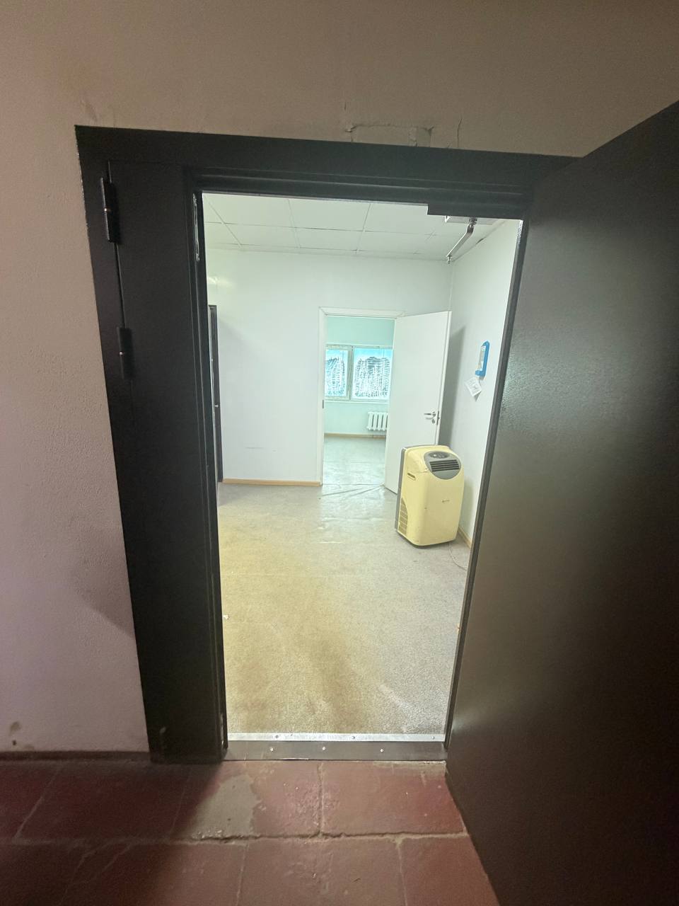 Сдам в аренду склад 330 м.кв.