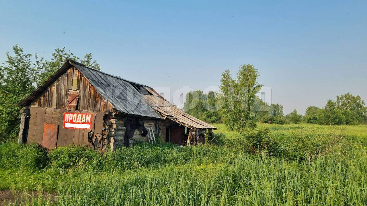 Продам земельный участок 3000 м.кв.