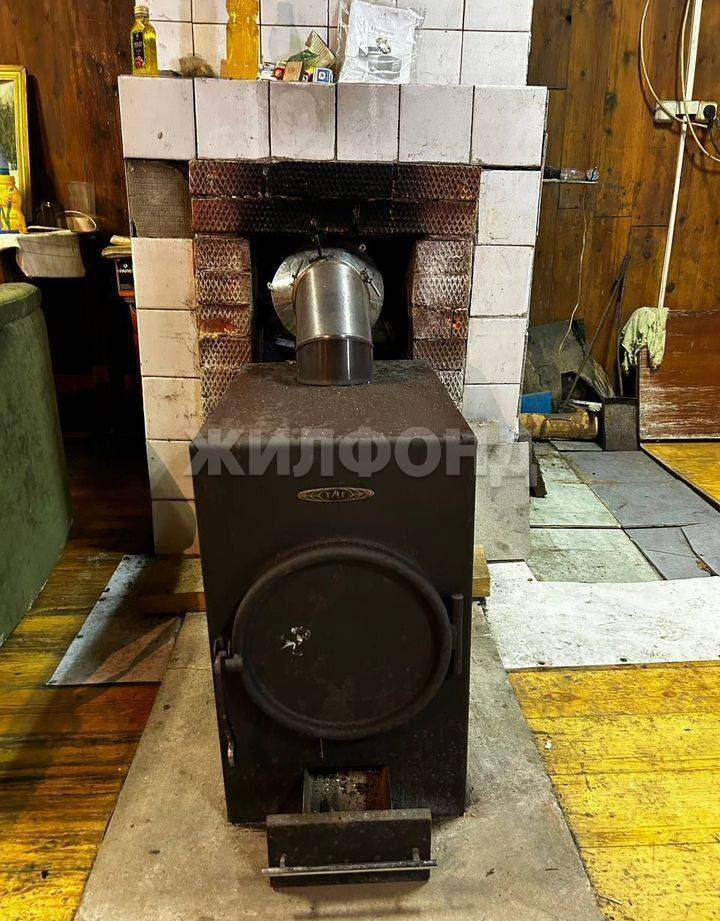 Продам земельный участок 1656 м.кв.