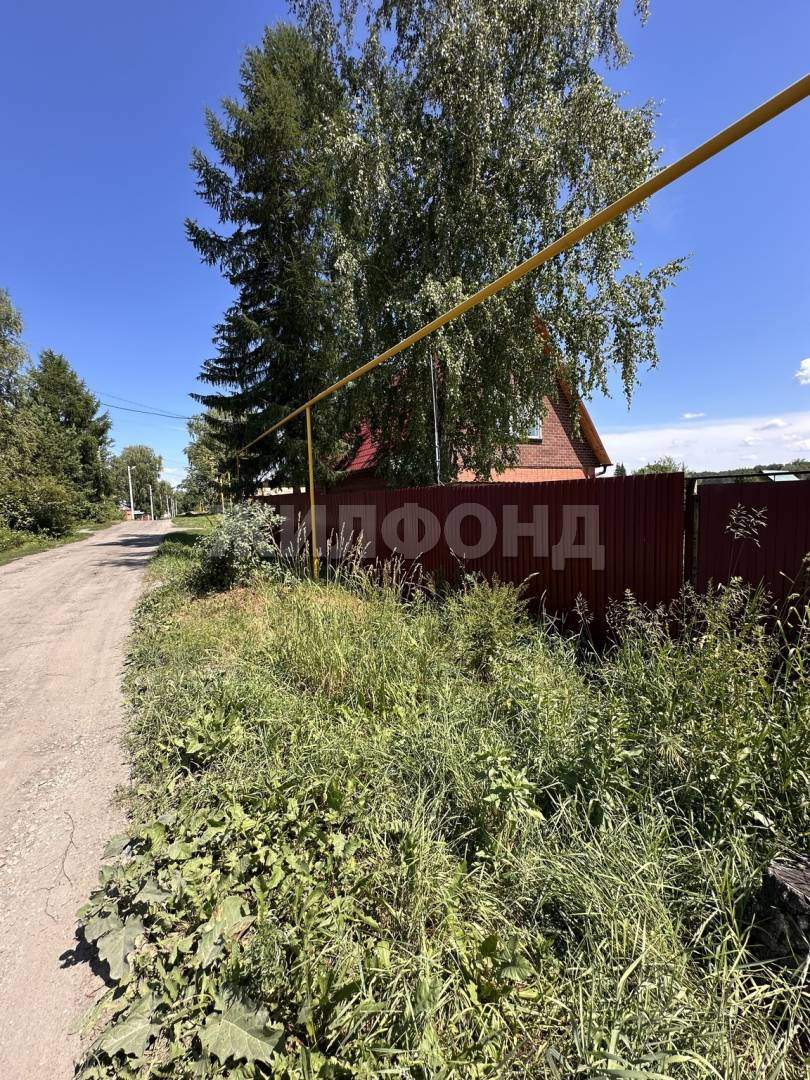Продам земельный участок 640 м.кв.
