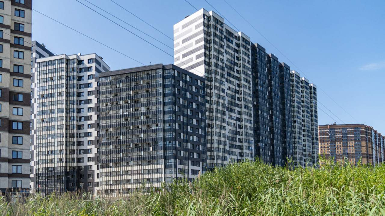 Продам магазин 1361.8 м.кв.